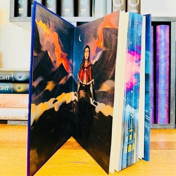 Fairyloot Exclusive Signed Edition City Of Stardust by Georgia Summers - Picture 5 of 12